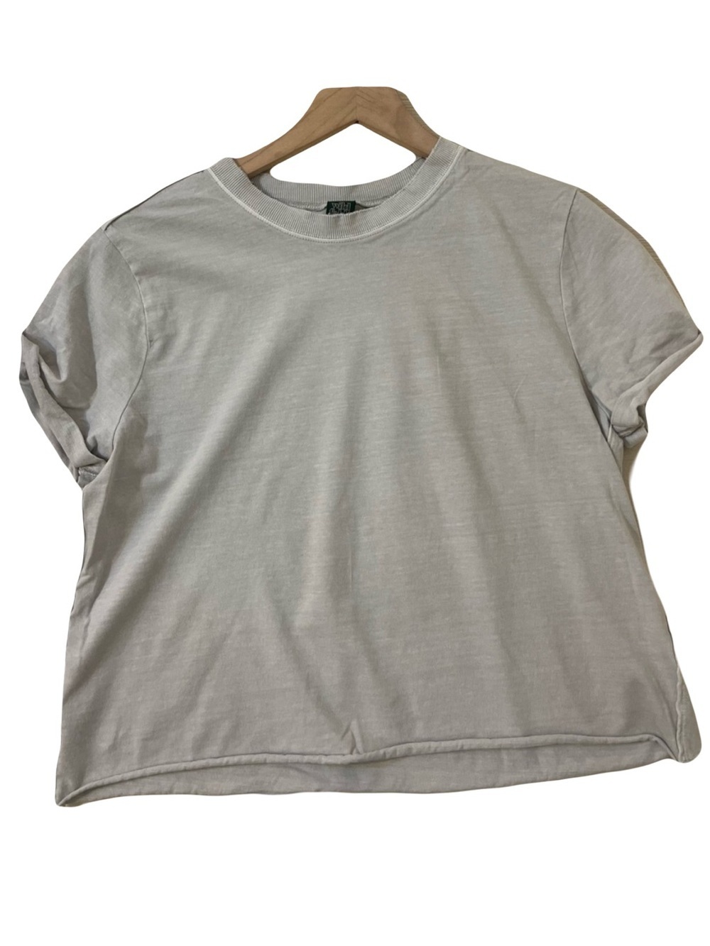 Wild Fable Tee - Women’s Small Gray - Cropped Short Sleeved Grey